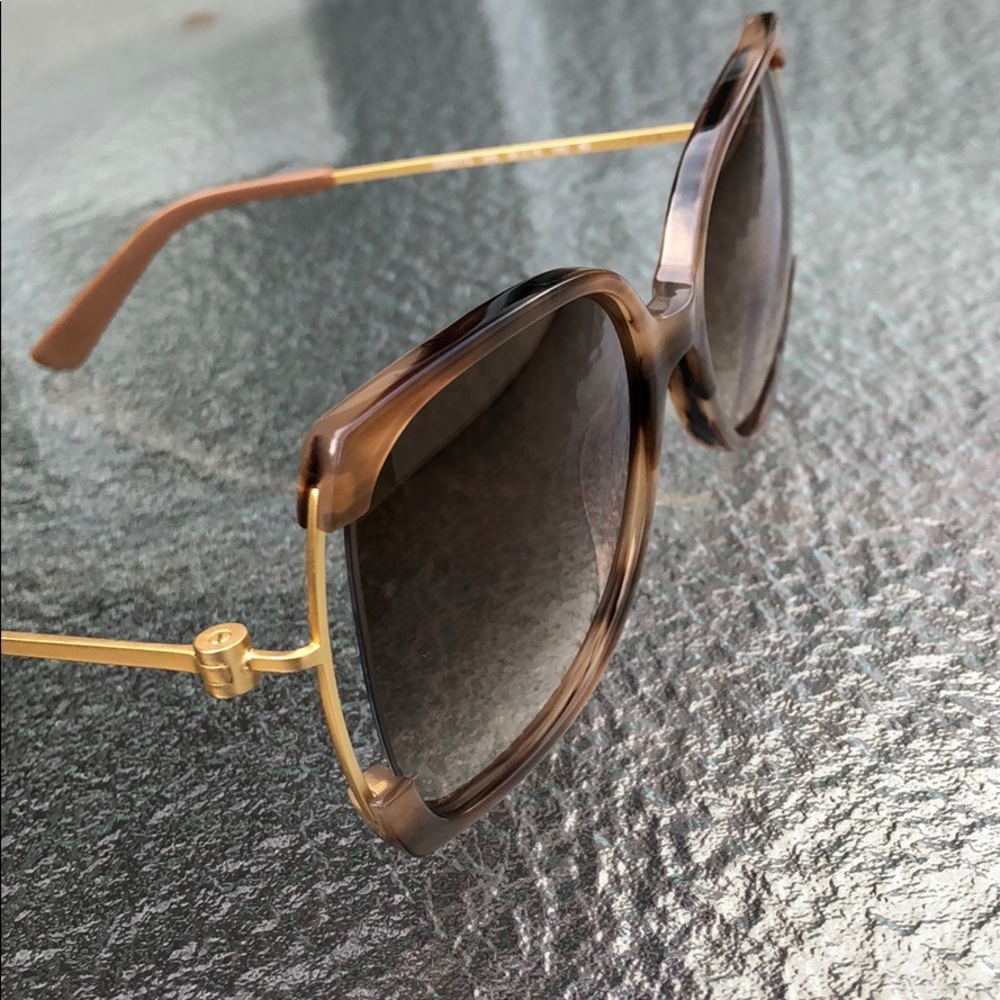 Calvin Klein sunglasses light brown horn color new - Picture 2 of 6